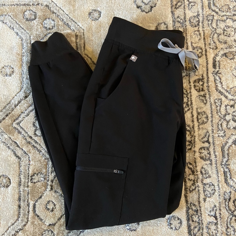 FIGS scrub pants